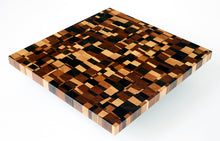 Load image into Gallery viewer, Loco - End grain cutting board